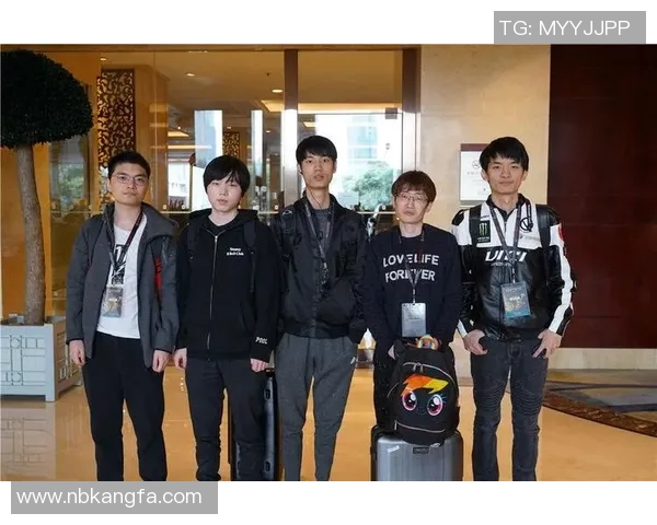 DOTA2热点分析:深入探讨JDG战队在比赛中的控制策略与战术布局 DOTA2热点分析:深入探讨JDG战队在比赛中的控制策略与战术布局