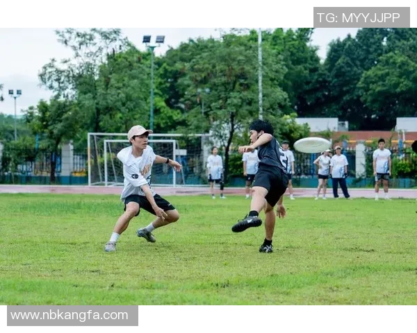 上海飞盘队飞盘意识排名创历史新高引发广泛关注与讨论 上海飞盘队飞盘意识排名创历史新高引发广泛关注与讨论